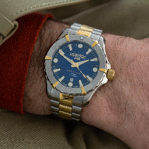 Roamer Deep Sea 200 bicolor férfi óra kék számlappal