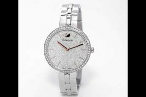 Swarovski női karóra