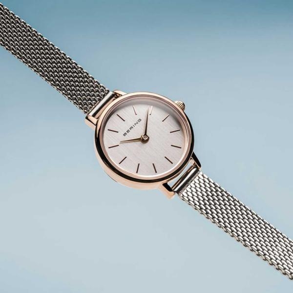 Bering Classic rozé női karóra 11022-064