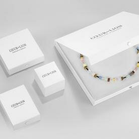 Coeur de Lion Gyöngyház swarovski és ásvány karkötő 4914/30-1200
