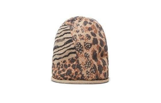 Desigual Animal patch gorro sapka 21WAHA13