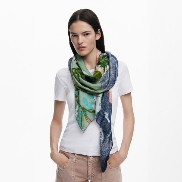 Desigual Delicate patch türkiz sál 25SAWA11