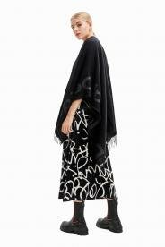 Desigual Loco Paris fekete poncsó 23WAIA14