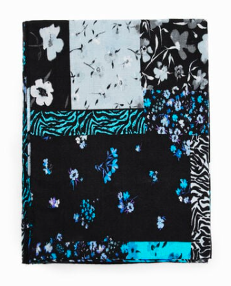 Desigual Patchwork virágos kék sál 24SAWA02