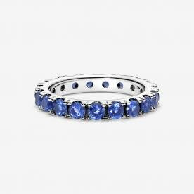 Pandora ékszer  Szikrázó végtelen kör ezüst gyűrű kék kristállyal 
