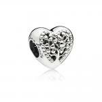 Pandora ékszer A szeretet fája szív ezüst charm 797058