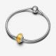 Pandora ékszer Arany színű barázdált muránói üveg charm hullócsillaggal 792982C01