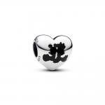Pandora ékszer Disney Mickey és Minnie szív ezüst charm 793092C01