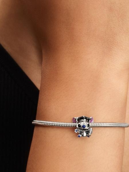 Pandora ékszer Disney Stitch ballagó ezüst charm 793789C01