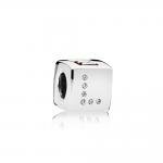 Pandora ékszer Dobókocka ezüst charm 797811CZR