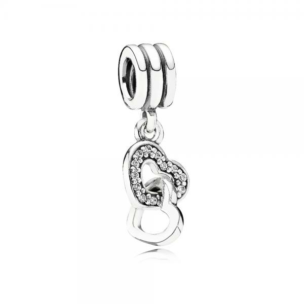 Pandora ékszer Egymásba zárt szí­vek függő ezüst charm cirkóniával 791242CZ