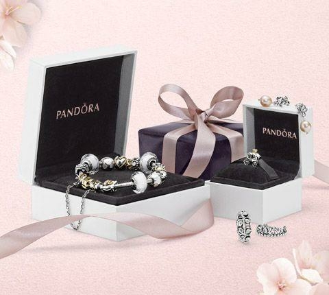 Pandora ékszer Keleti virágok ezüst fülbevaló 290647CZ