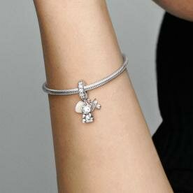 Pandora ékszer Kincsek a babaszobából ezüst charm 792100CZ