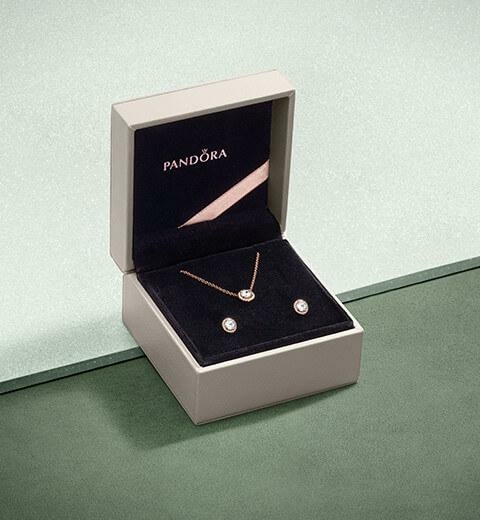 Pandora ékszer Klasszikus elegancia rozé arannyal bevont ékszer szett PNF015