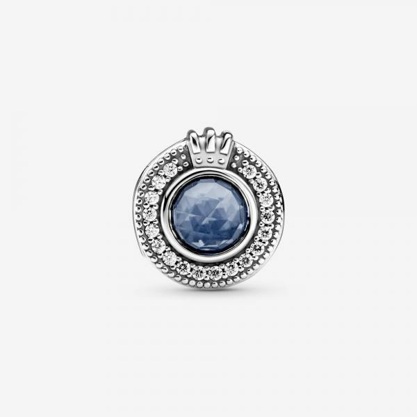Pandora ékszer Koronás O ezüst charm kék kristállyal 799058C01