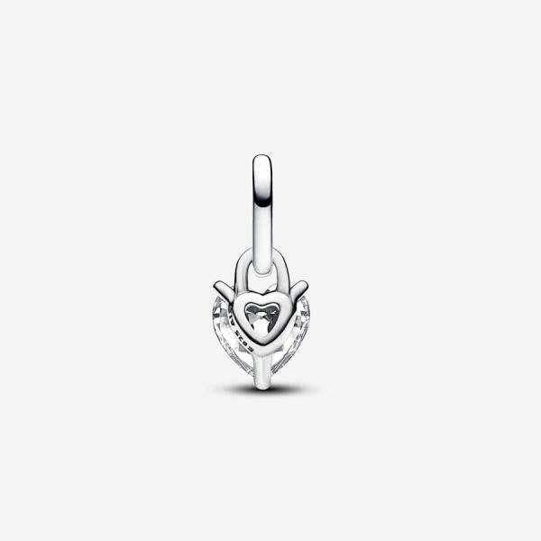 Pandora ékszer ME szív kulcslyukkal mini függő charm 793086C01