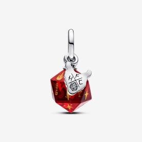 Pandora ékszer Stranger Things Hellfire Club kocka függő charm 793564C01