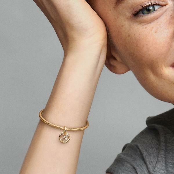Pandora ékszer Szűz csillagjegy shine charm 762715C01