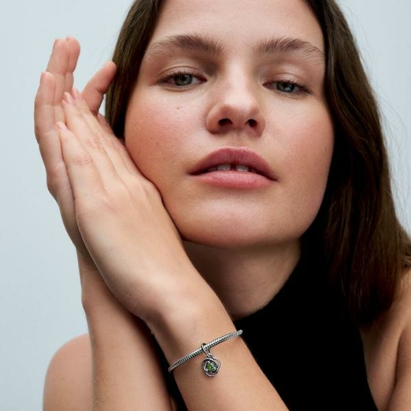 Pandora ékszer Tavasz zöld örökkévalóság körök függő ezüst charm 793125C08