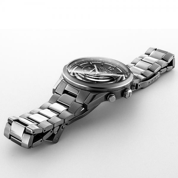 Roamer Helios Power titántokos solar fekete férfi chronograph karóra 973981448520