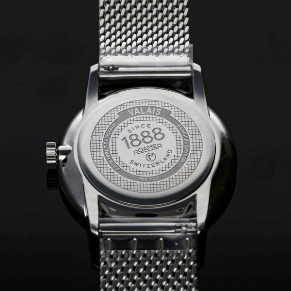 Roamer Valais szürke számlapos dupla szíjas férfi óra 988833415505