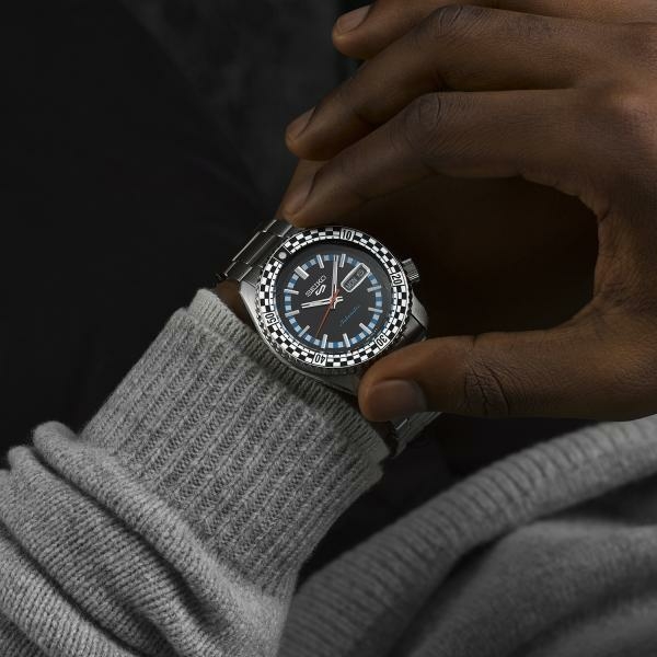 Seiko 5 Sports Black and White 'Checker Flag' Special Edition karóra SRPK67K1