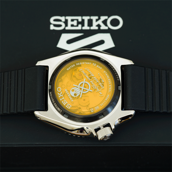 Seiko 5 Sports One Piece Law limitált férfi óra SRPH63K1