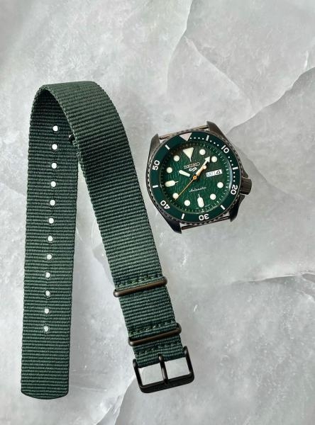 Seiko 5 Sports Sense Style zöld nato szíjas férfi óra SRPD77K1