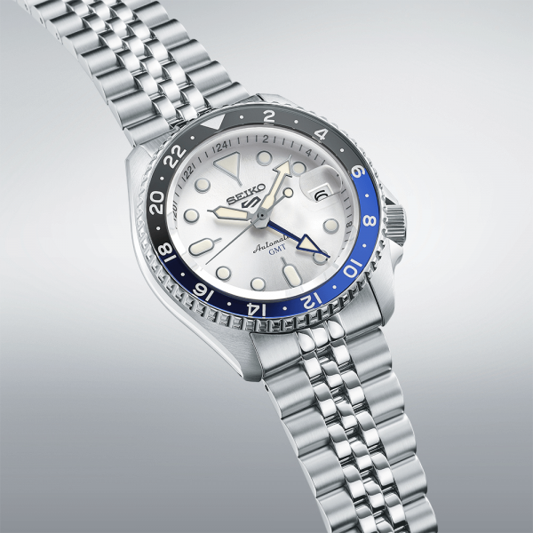 Seiko 5 Sports SKX GMT Sky blue automata férfi óra SSK033K1