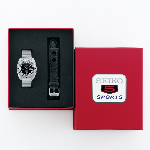Seiko 5 Sports SKX Pepper Black 1968 Recreation Limited Edition SRPL05K1