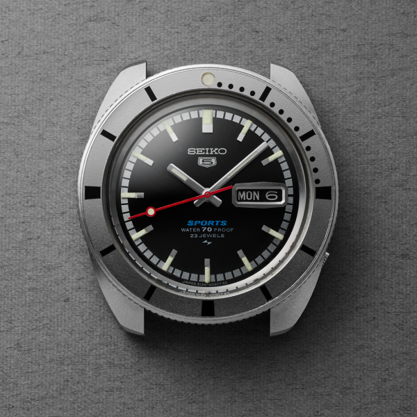 Seiko 5 Sports SKX Pepper Black 1968 Recreation Limited Edition SRPL05K1