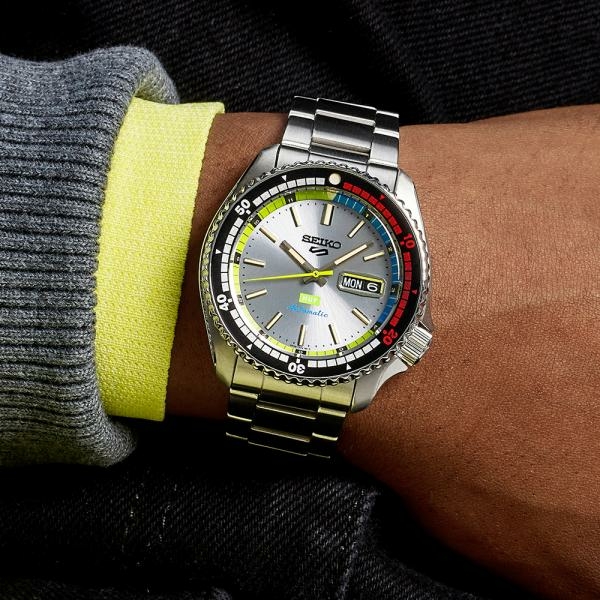 Seiko 5 Sports X HUF Limited Edition automata karóra SRPL33K1
