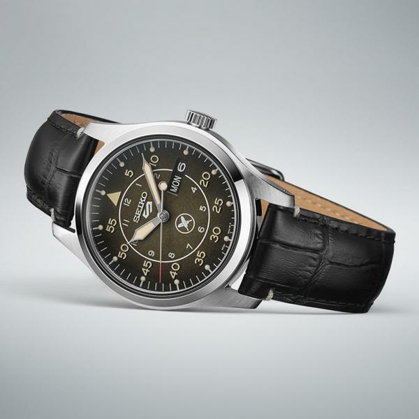 Seiko 5 Sports Yuto Horigome Limited Edition automata bőrszíjas óra SRPL31K1