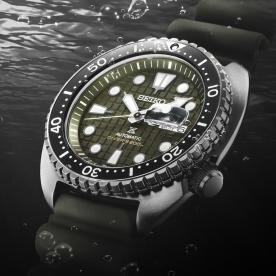 Seiko Prospex King Turtle szilikonszíjas férfi karóra SRPE05K1