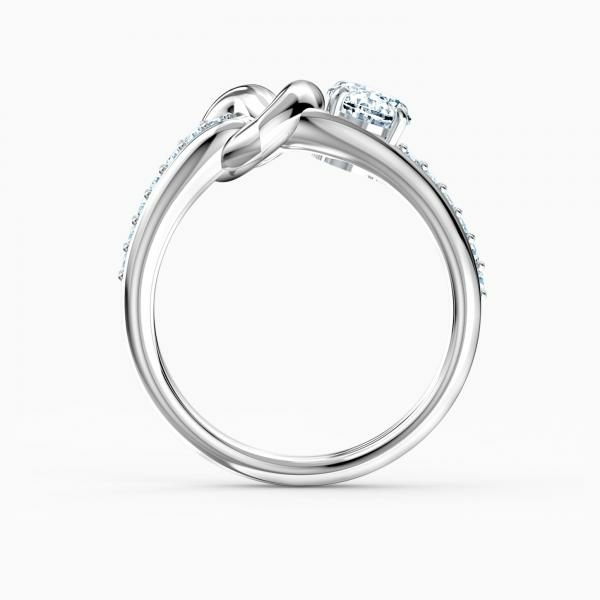 Swarovski Ezüst színű gyűrű szívvel és swarovski kristállyal 