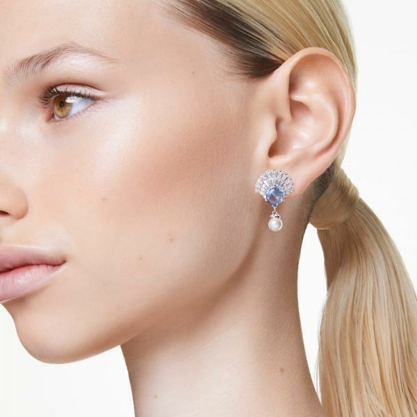 Swarovski Idyllia ezüst színű kagyló fülbevaló kék kristállyal 5680301