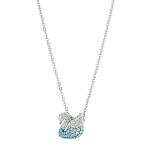 Swarovski Ikonikus kis hattyú nyaklánc fehér kék swarovski kristályokkal 5512094