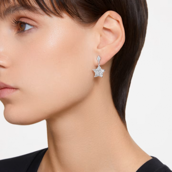 Swarovski Stella ezüst színű csepp alakú fülbevaló kristállyal 5652002