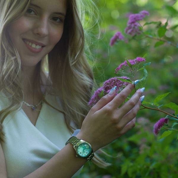Thomas Sabo Divine halványkék számlapos női óra WA0405-201-209