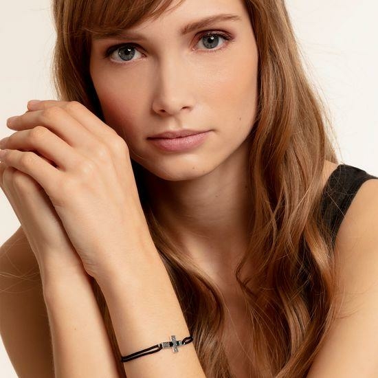 Thomas Sabo Textil karkötő kereszttel gyöngyházzal LS083-482-11-L22