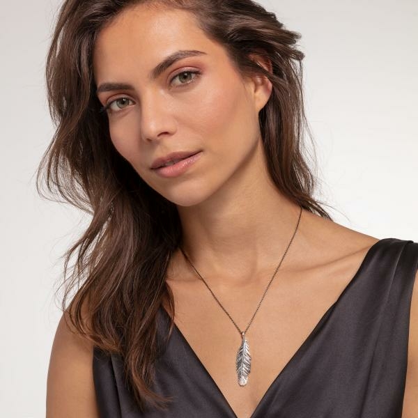 Thomas Sabo Toll ezüst medál fekete kövekkel PE884-643-11