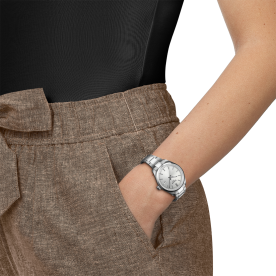 Tissot PR 100 ezüst számlapos quartz női karóra T1502101103100
