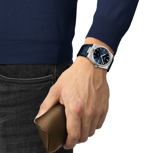 Tissot PRX quartz kék bőr szíjas férfi óra T1374101604100