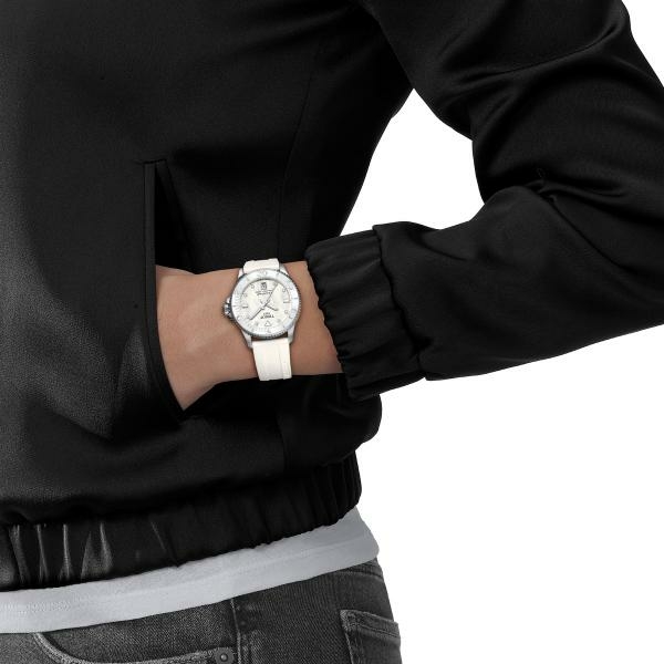 Tissot Seastar 1000 quartz fehér számlapos szilikon szíjas karóra T1202101711600