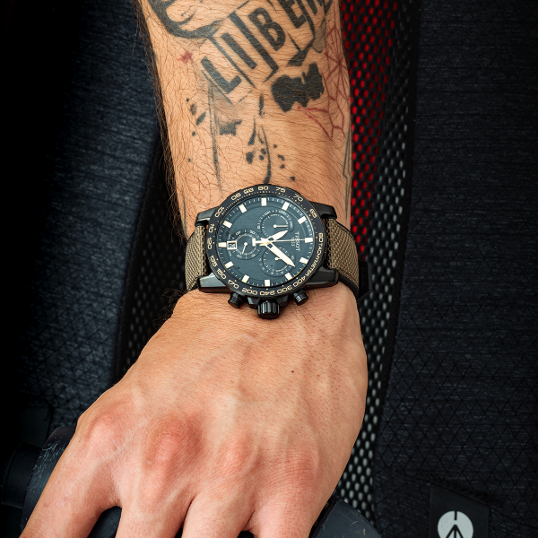Tissot Supersport chrono drapp textil szíjas férfi óra T1256173705101