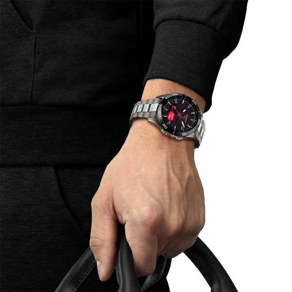 Tissot T-Touch Connect Sport titánium titán fémszíjas solar hybrid okosóra T1534204405100