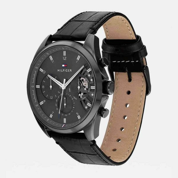 Tommy Hilfiger Baker fekete bőrszíjas férfi óra fekete számlappal 1710452