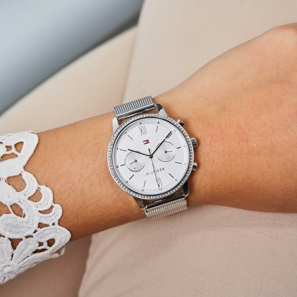 Tommy Hilfiger Blake ezüst színű női óra 1782301