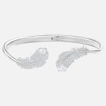 Swarovski Ezüst színű karperec tollakkal 