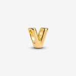 Pandora ékszer V betű shine charm 763968C00
